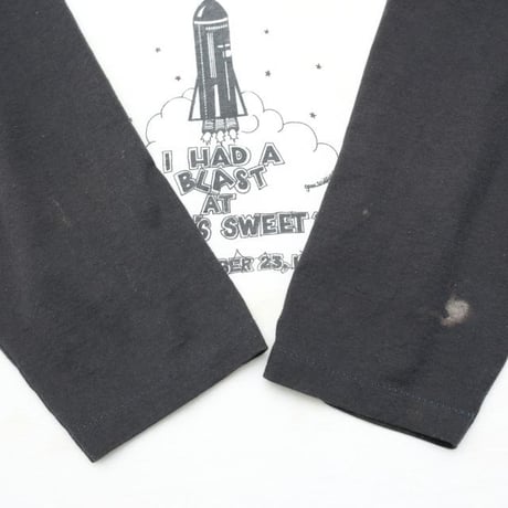 Vintage Raglan Sleeves T-Shirt