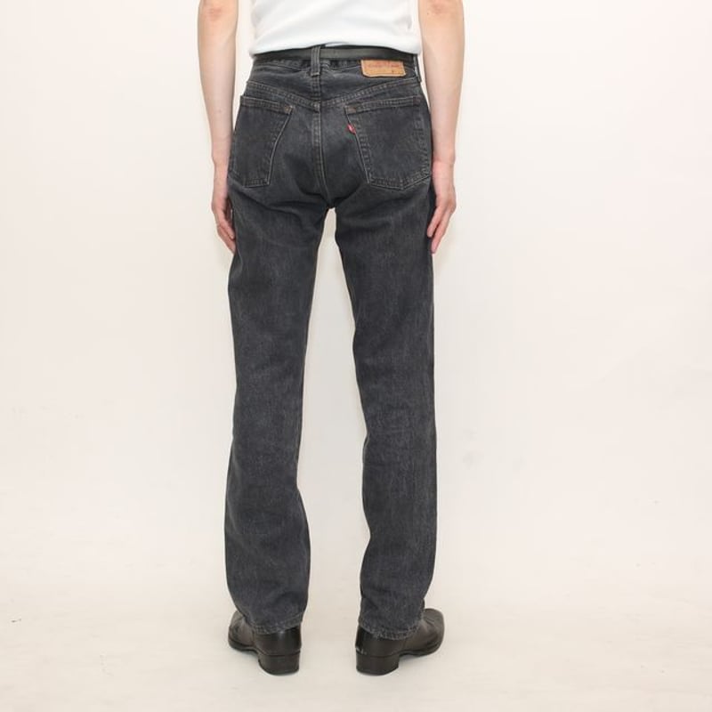 80s Levi's 501-0658 Black Denim Pants | Strato