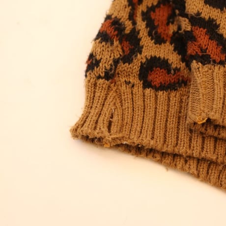 Leopard Pattern Knit Sweater MADE IN USA