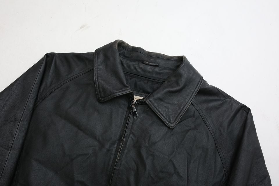 St. John's Bay Black Leather Jacket | Strato St. John's Bay Black Leather Jacket | Strato