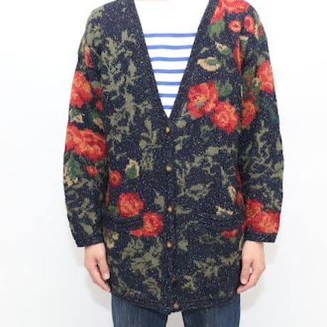 Flower Pattern Knit Cardigan