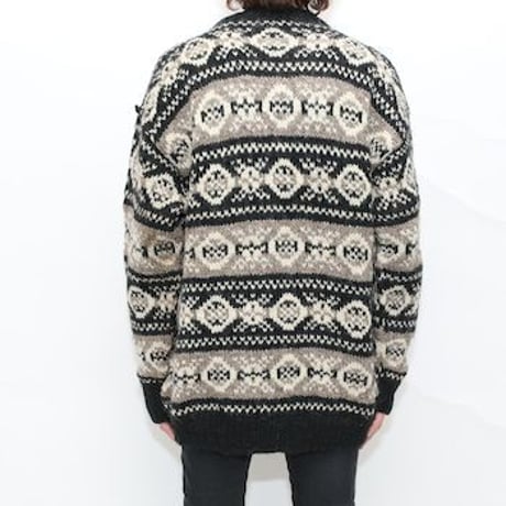 Vintage Border Wool Knit Sweater