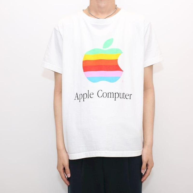 90's Apple Computer T-Shirt | Strato 90's Apple Computer T-Shirt | Strato