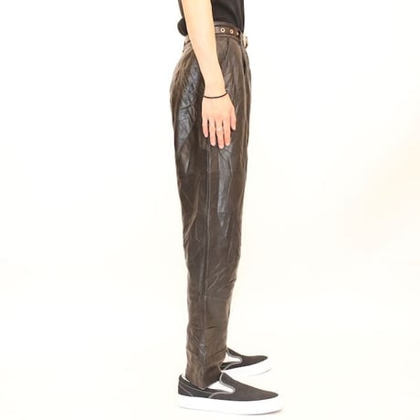 1tuck Black Leather Pants