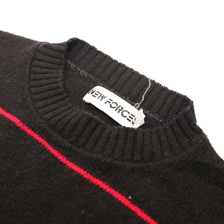 Border Pattern Wool Sweater