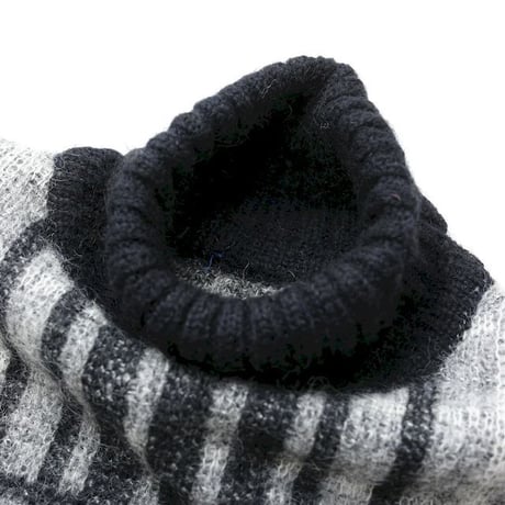 Check Pattern Wool Knit Sweater