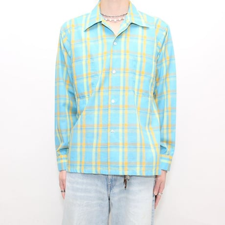 70's Open Collared Plaid Shirt