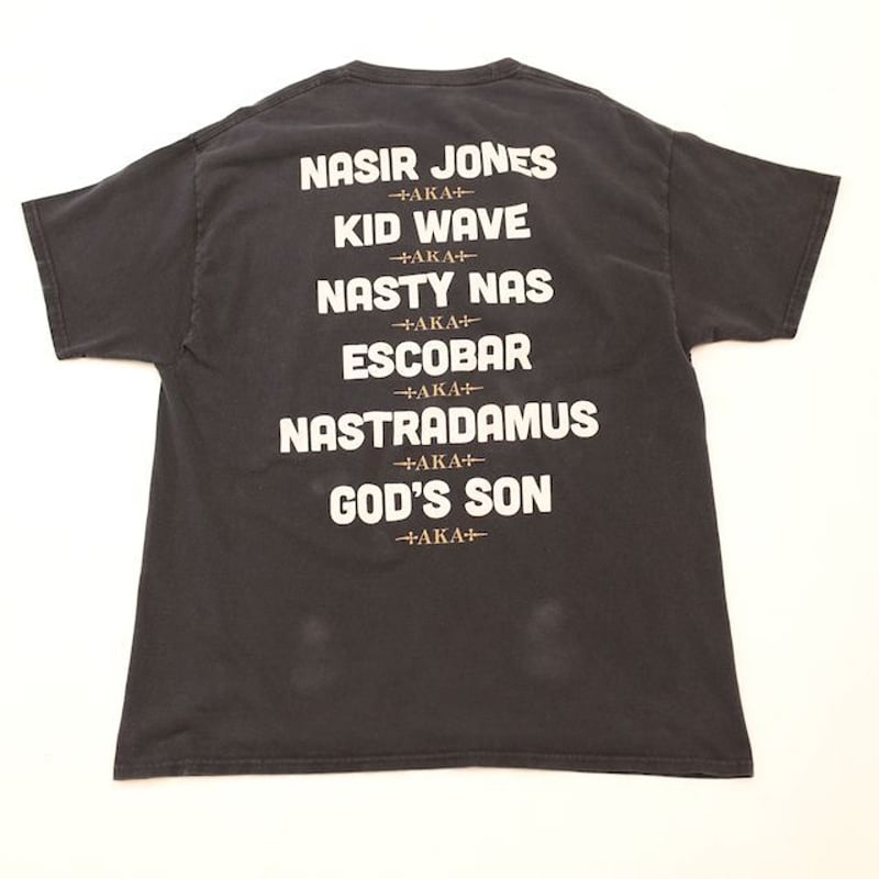 Nas \