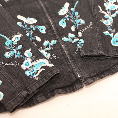 Embroidery Zip Up Jacket