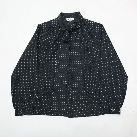 Dot Pattern Bow Tie Blouse