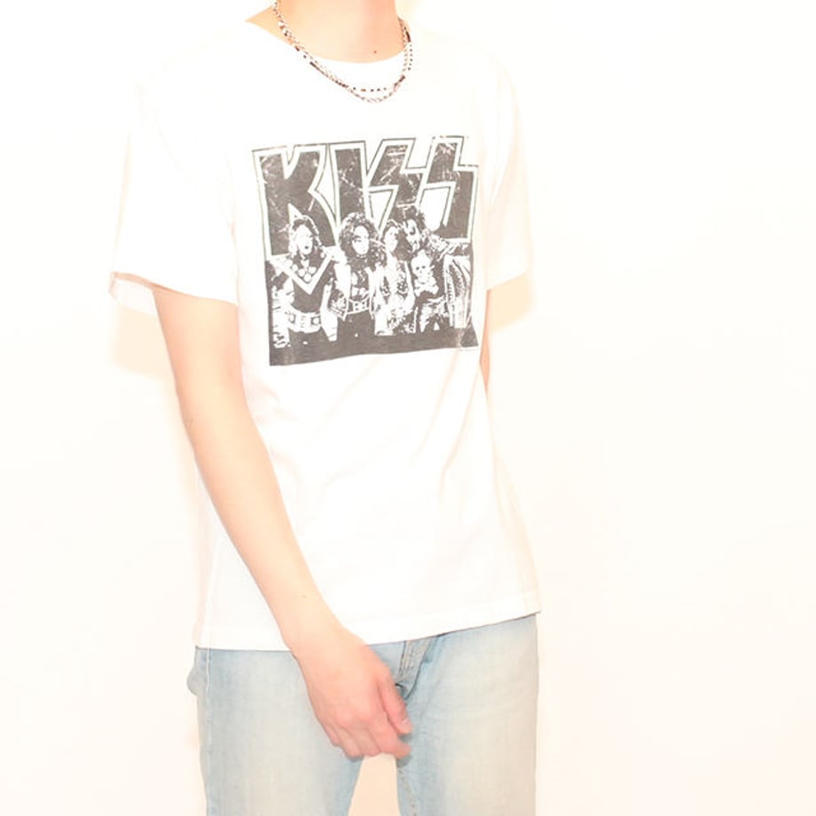 5cdb984eadb2a1523529c833