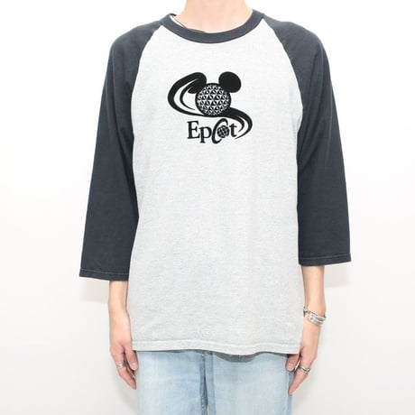 90s Disney Epcot Raglan Sleeve T-Shirt Made in USA