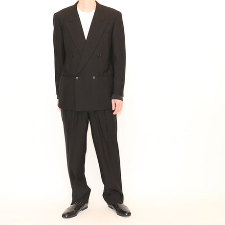 Yves Saint Laurent Set Up Suit