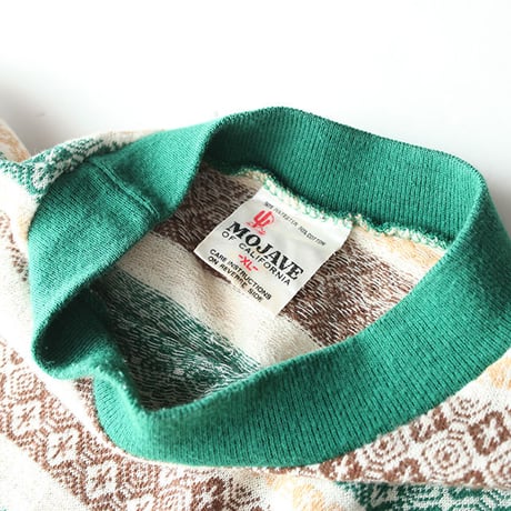 Vintage Border T-Shirt