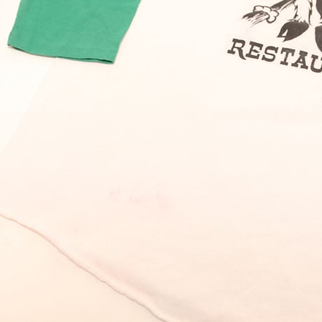 Raglan Sleeves T-Shirt