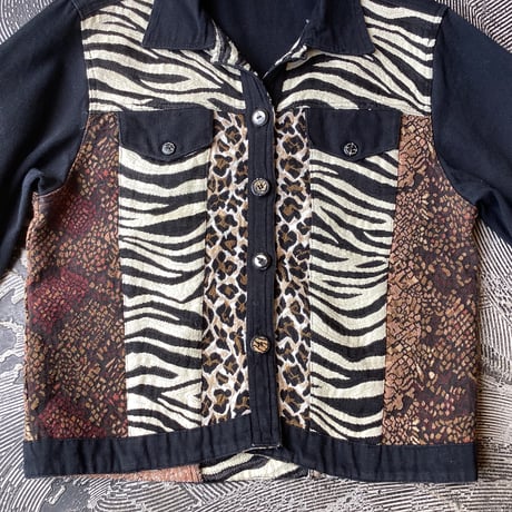 Various Animal Switching Pattern Design Jacket