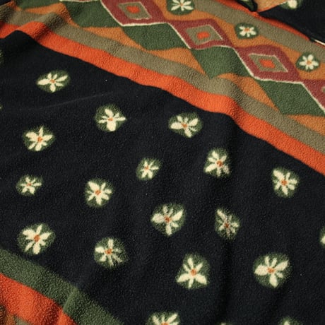 Europe Pullover Fleace