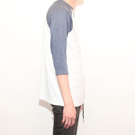 Raglan Sleeves T-Shirt