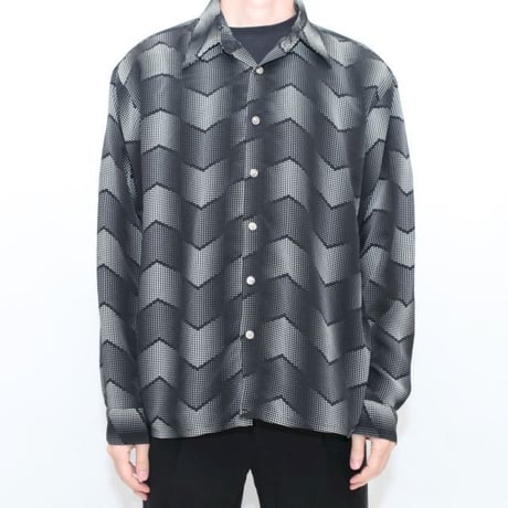 Black / White L/S Shirt