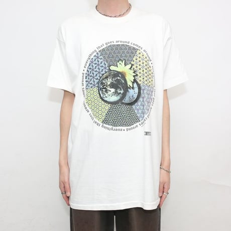 90's Fruit of the Room Half Moon T-Shirt