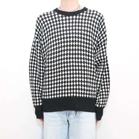 Black × White Patterned  Knit Sweater MADE IN ITALY