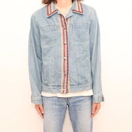 Embroidery Denim Jacket