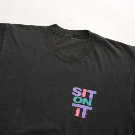 91's Levi's T-Shirt "SIT ON IT"