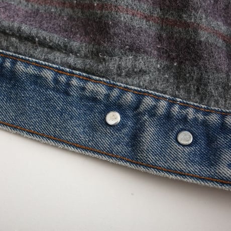 70s Levi's 70505-0317 Denim Jacket With Troy Blanket