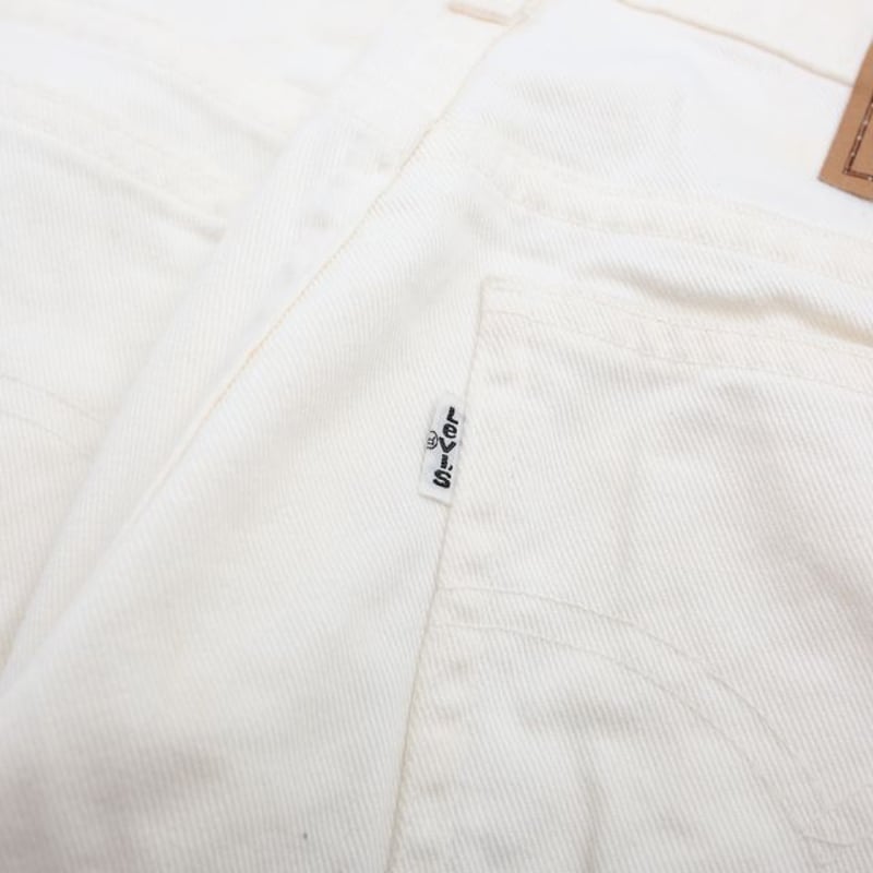 Levi's 517 White Denim Pants | Strato