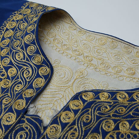 プルオーバー刺繍シャツ Pullover Embroidery Shirt