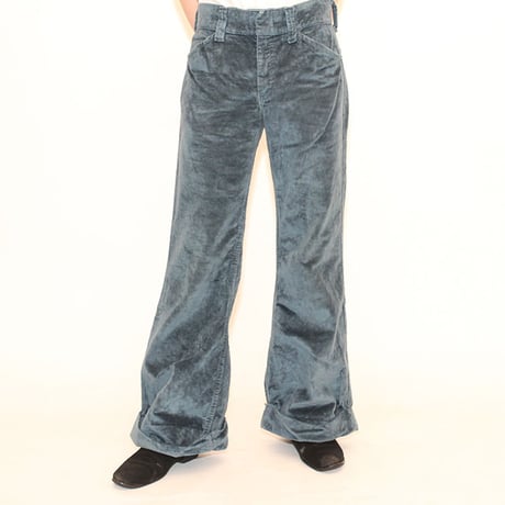 Levi's Bellbottom Pants