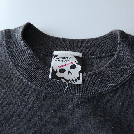 アンタイヒーロー オールド スウェット Anti Hero Sweat Shirt