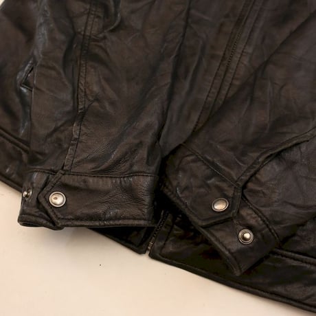CAMBRIDGE CLASSICS Black Leather Jacket
