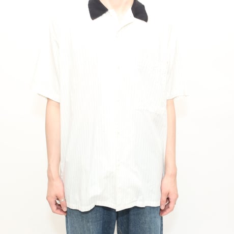 Striped Pattern Open Collar S/S Shirt