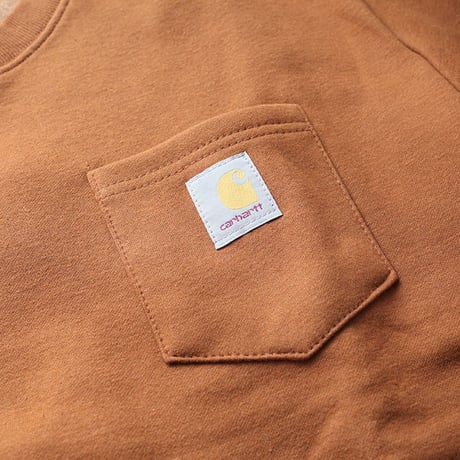 カーハート ポケット付きスウェット Carhartt Brown