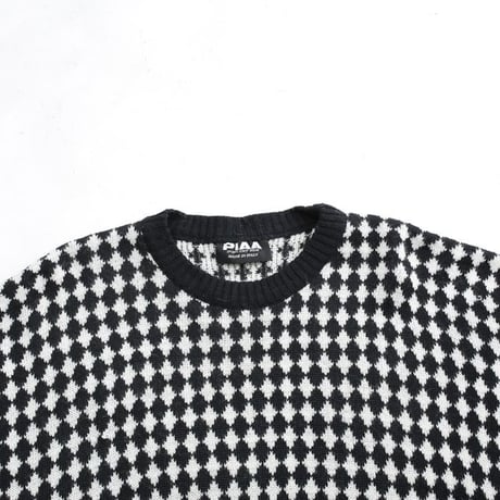 Black × White Patterned  Knit Sweater MADE IN ITALY