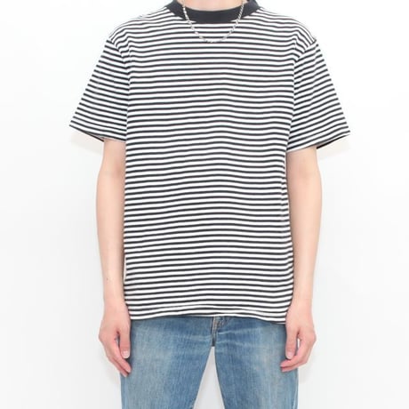 Black × White Border T-Shirt