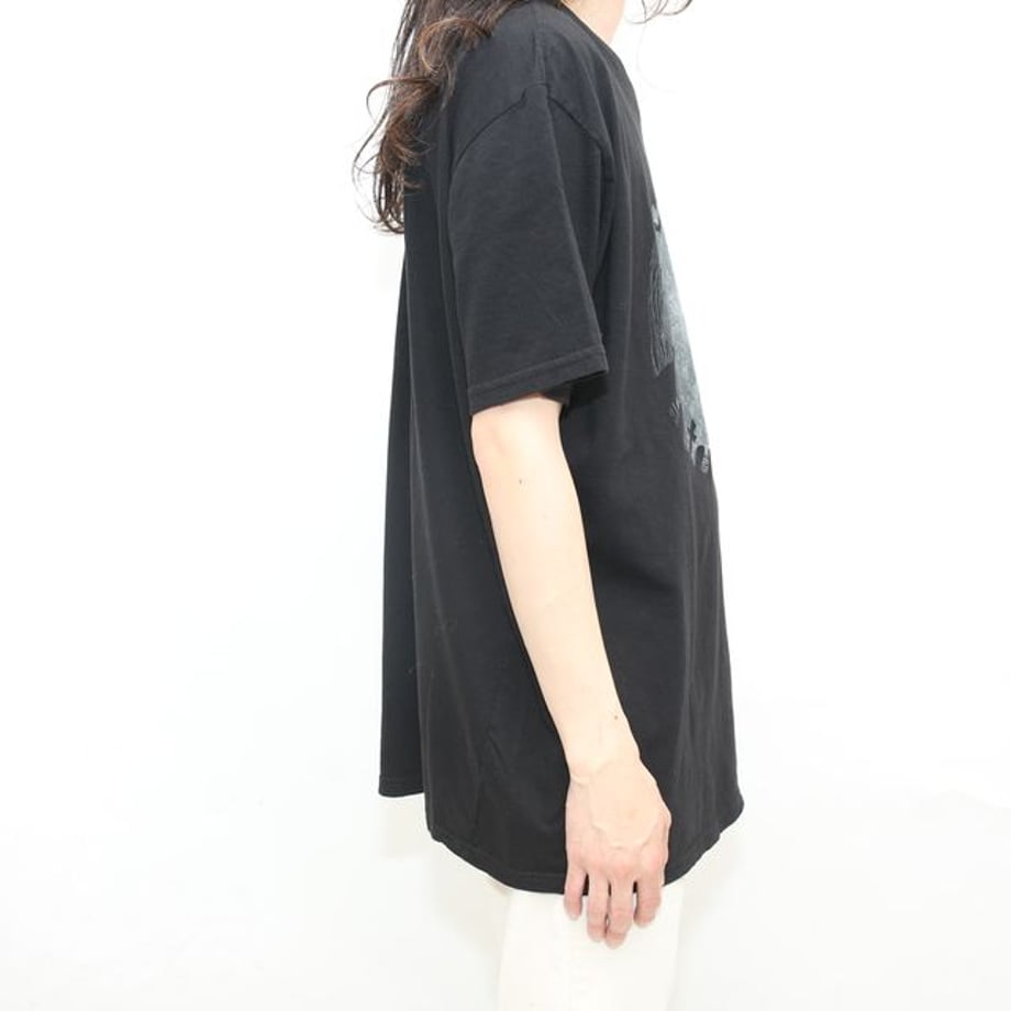 667656cdf5e140094b645cd9