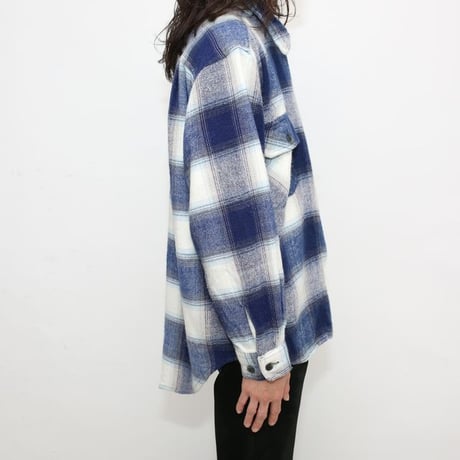 Ombre Plaid Flannel Zip Shirt