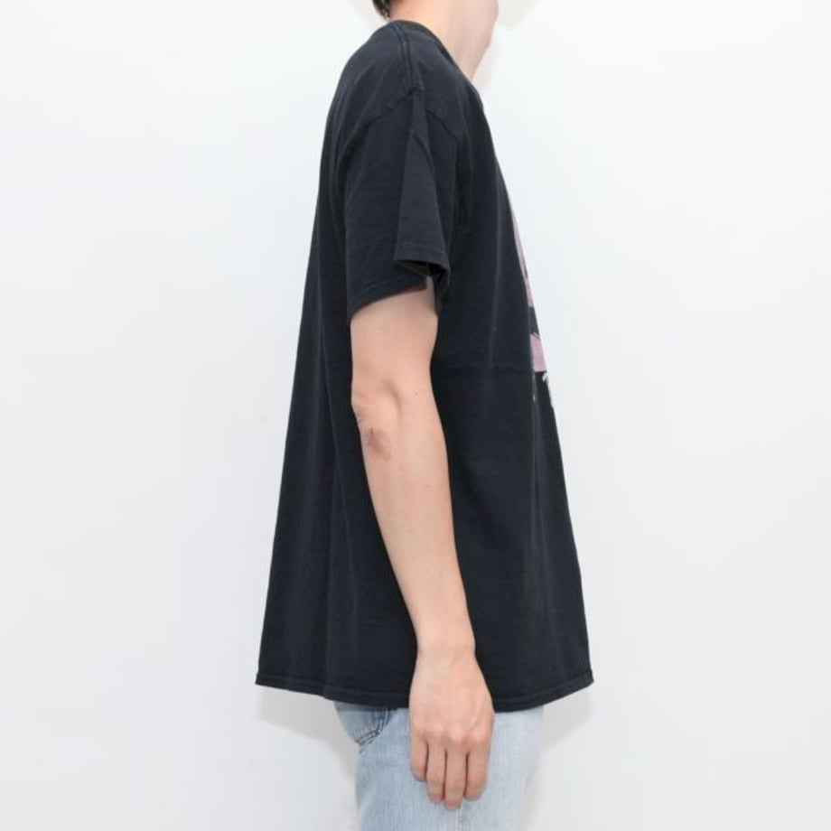 606d503bd263f048121dc239