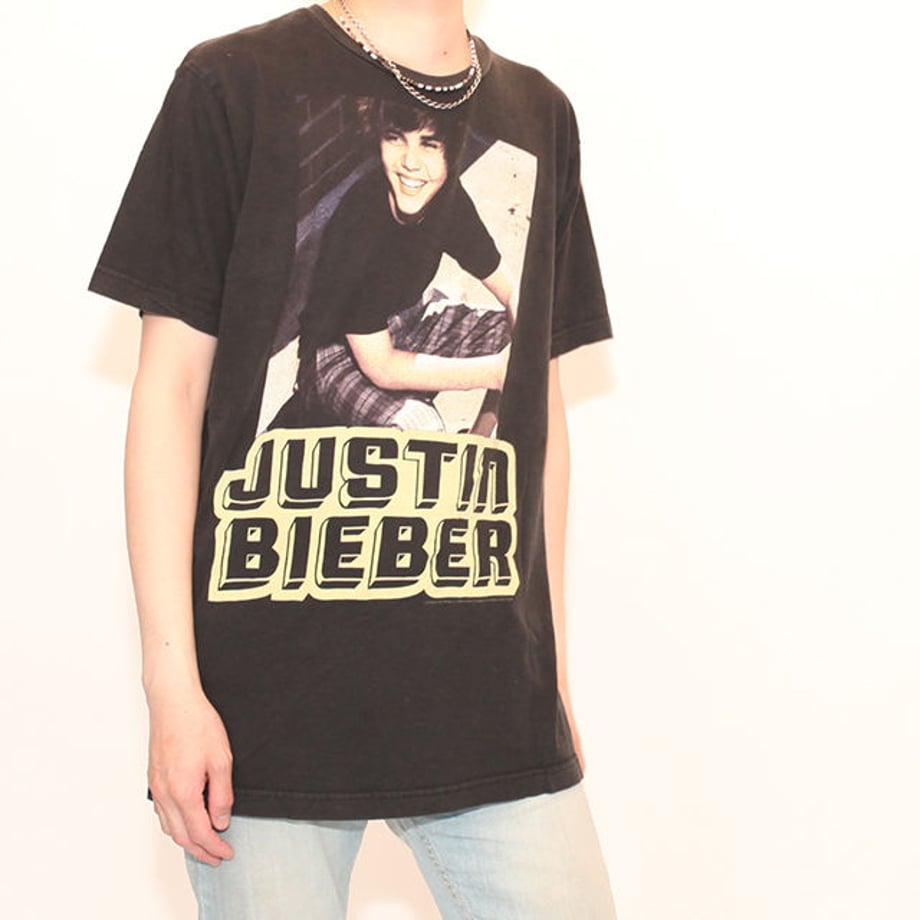 5cdb987f0b9211444b16466a