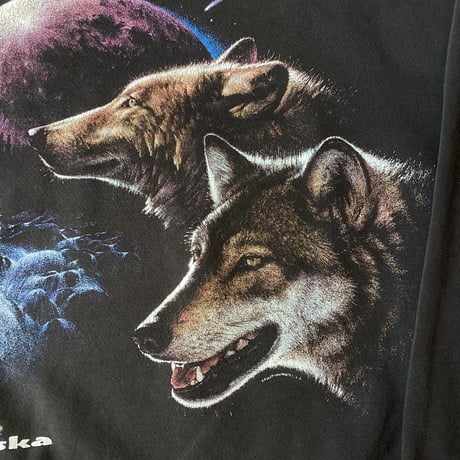 90s Alaska Wolf Sweat Shirt