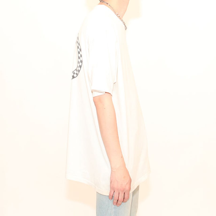 5d3937a04c80644af17db15e