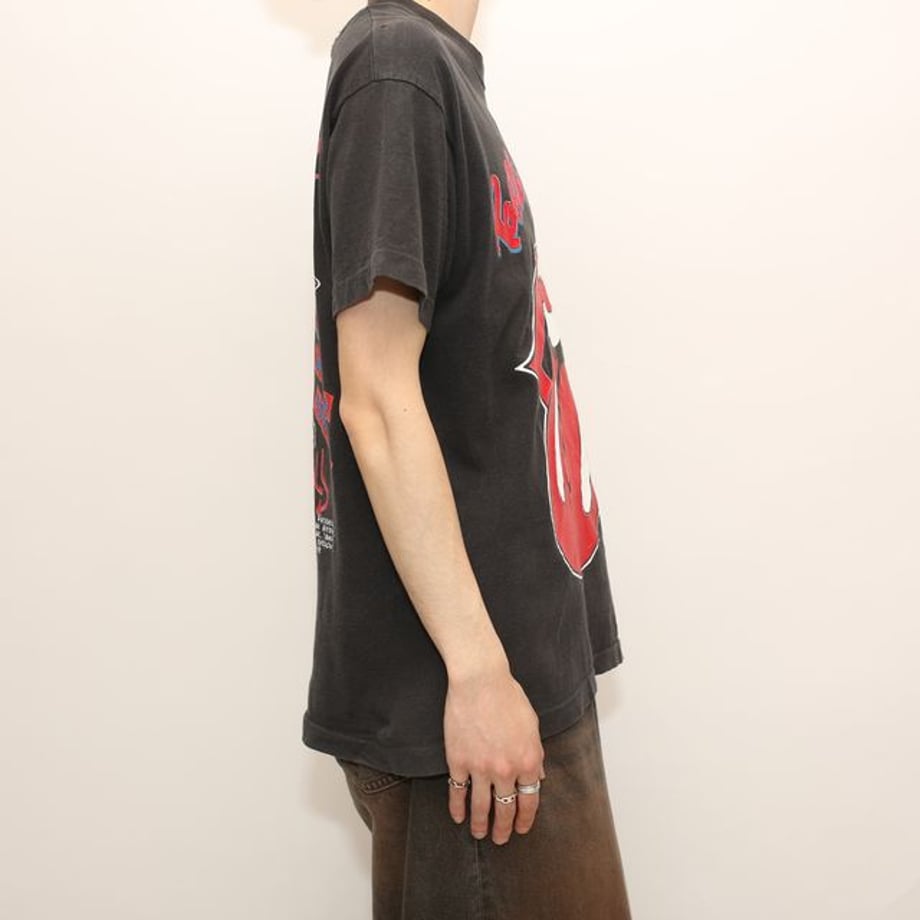 68073e97d70f8c3a6616dea2