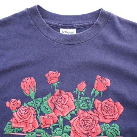 90's Rose Print T-Shirt