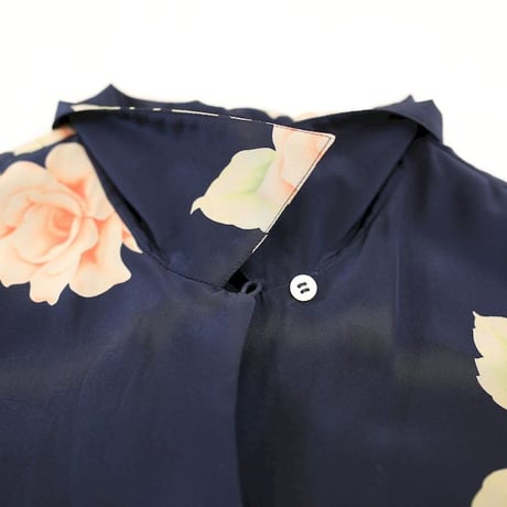Liz Claiborne Flower Pattern Open Collar Silk L/S Shirt