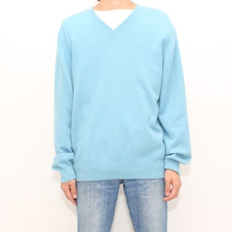 Cashmere V-Neck Knit Sweater