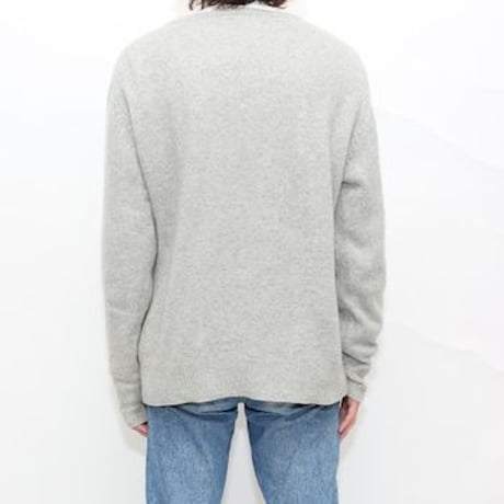 80's Hilwin Cashmere V-Neck Knit Sweater