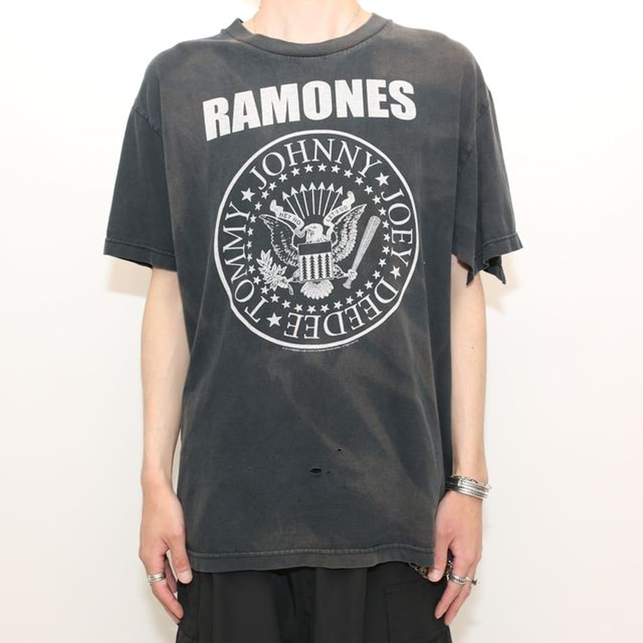 6819d7cae217858b3141cf7e