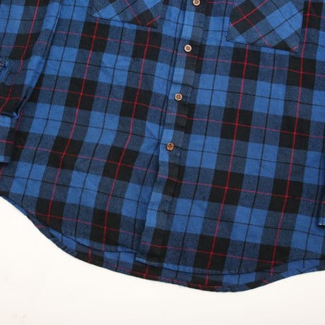 90's Le Tigre Plaid Acrylic Shirt